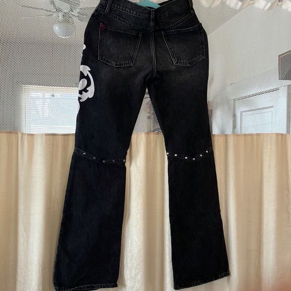 BDG - Picture 3 of 10